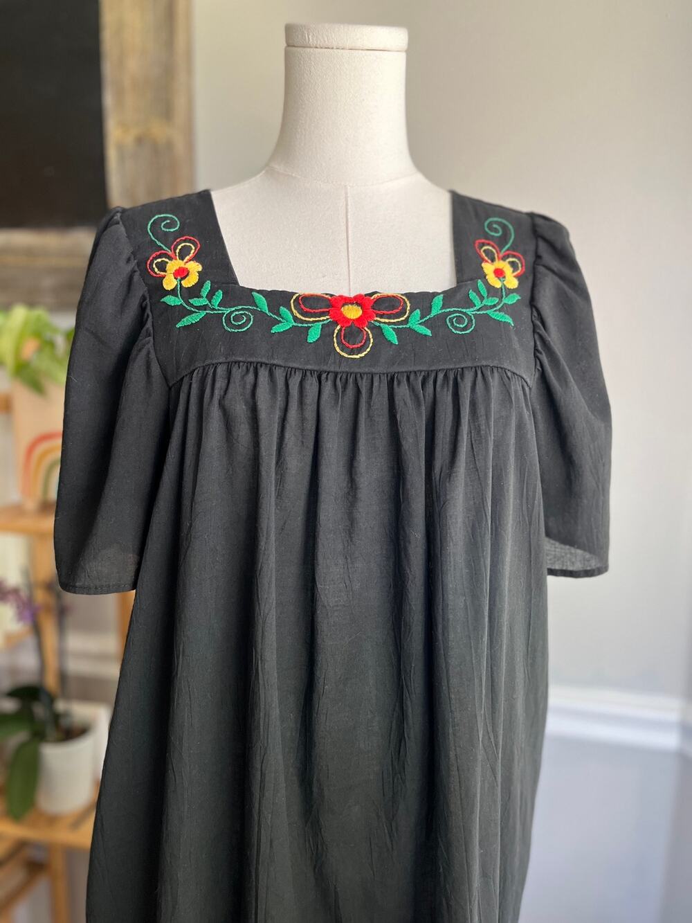 Vintage 90s Black Oaxacan Dress Midi Embroidered Flowers Size XL